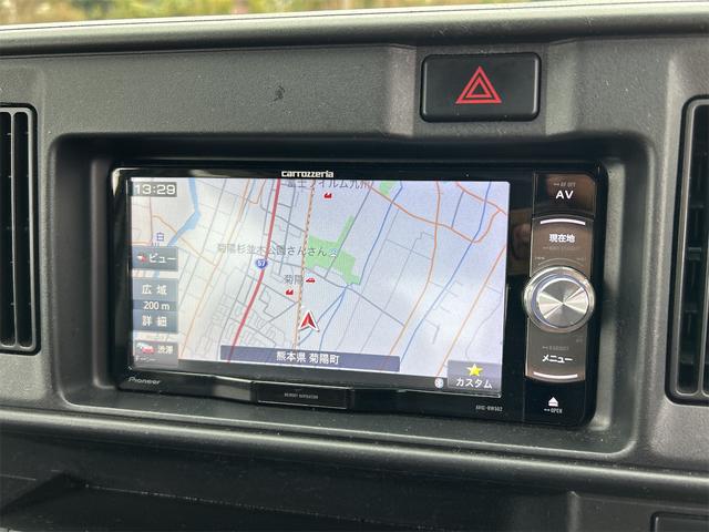 ハイゼットカーゴ 　４ＷＤ　ＡＴ　衝突被害軽減システム　ＥＴＣ　ナビ　バックカメラ　両側スライドドア　アイドリングストップ　オートマチックハイビーム　ＥＳＣ　エアコン　パワーステアリング　パワーウィンドウ（33枚目）