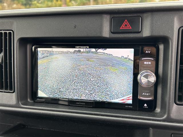 ハイゼットカーゴ 　４ＷＤ　ＡＴ　衝突被害軽減システム　ＥＴＣ　ナビ　バックカメラ　両側スライドドア　アイドリングストップ　オートマチックハイビーム　ＥＳＣ　エアコン　パワーステアリング　パワーウィンドウ（34枚目）