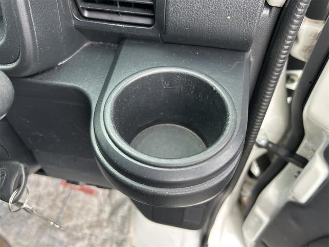 ハイゼットカーゴ 　４ＷＤ　ＡＴ　衝突被害軽減システム　ＥＴＣ　ナビ　バックカメラ　両側スライドドア　アイドリングストップ　オートマチックハイビーム　ＥＳＣ　エアコン　パワーステアリング　パワーウィンドウ（43枚目）
