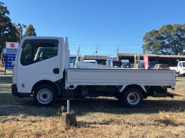 アトラストラック トラック MT 後輪ダブル キーレスエントリー 電動格納ミラー エアコン パワーウィンドウ 運転席エアバッグ(26枚目)