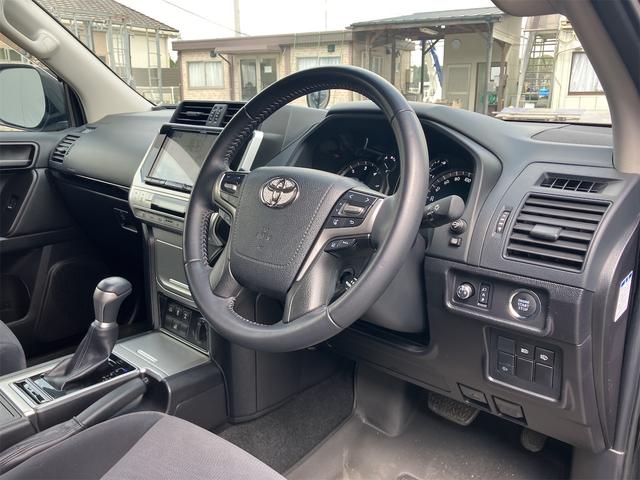 ランドクルーザープラド ＴＸ　４ＷＤ　ドライブレコーダー　ＥＴＣ　バックカメラ　クリアランスソナー　オートクルーズコントロール　レーンアシスト　衝突被害軽減システム　サンルーフ　ナビ　ＴＶ　オートマチックハイビーム　オートライト（23枚目）