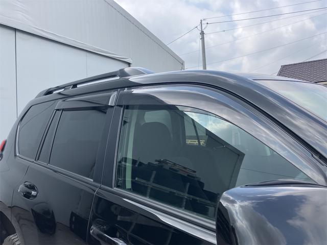 ランドクルーザープラド ＴＸ　４ＷＤ　ドライブレコーダー　ＥＴＣ　バックカメラ　クリアランスソナー　オートクルーズコントロール　レーンアシスト　衝突被害軽減システム　サンルーフ　ナビ　ＴＶ　オートマチックハイビーム　オートライト（30枚目）