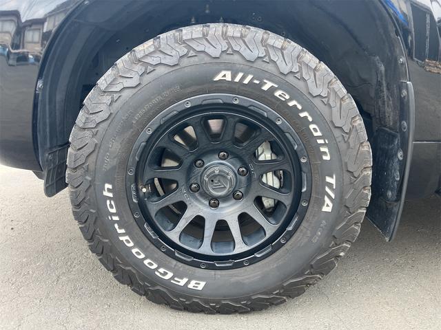 ランドクルーザープラド ＴＸ　４ＷＤ　ドライブレコーダー　ＥＴＣ　バックカメラ　クリアランスソナー　オートクルーズコントロール　レーンアシスト　衝突被害軽減システム　サンルーフ　ナビ　ＴＶ　オートマチックハイビーム　オートライト（48枚目）