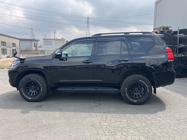 ランドクルーザープラド ＴＸ　４ＷＤ　ドライブレコーダー　ＥＴＣ　バックカメラ　クリアランスソナー　オートクルーズコントロール　レーンアシスト　衝突被害軽減システム　サンルーフ　ナビ　ＴＶ　オートマチックハイビーム　オートライト（49枚目）