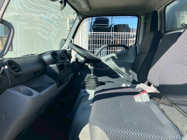 デュトロ ベースグレード 2.0t 法人ワンオーナー トランテックス ハイブロック LEDヘッドライト LEDフォグ ドライブレコーダー 6速ミッション 衝突被害軽減システム レーンキープアシスト(23枚目)