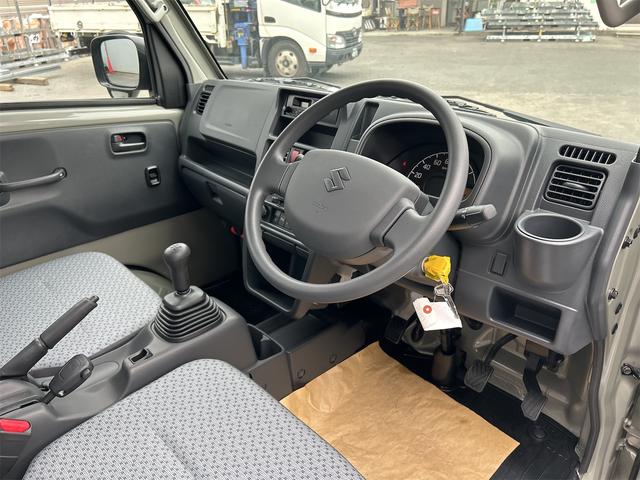 キャリイトラック ＫＣエアコン・パワステ農繁仕様　４ＷＤ　ＭＴ　デフロック付　衝突被害軽減システム　クリアランスソナー　レーンアシスト　アイドリングストップ　オートライト　エアコン　パワーステアリング　パワーウィンドウ　スズキセーフティーサポート付（10枚目）