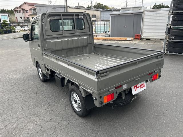 キャリイトラック ＫＣエアコン・パワステ農繁仕様　４ＷＤ　ＭＴ　デフロック付　衝突被害軽減システム　クリアランスソナー　レーンアシスト　アイドリングストップ　オートライト　エアコン　パワーステアリング　パワーウィンドウ　スズキセーフティーサポート付（18枚目）
