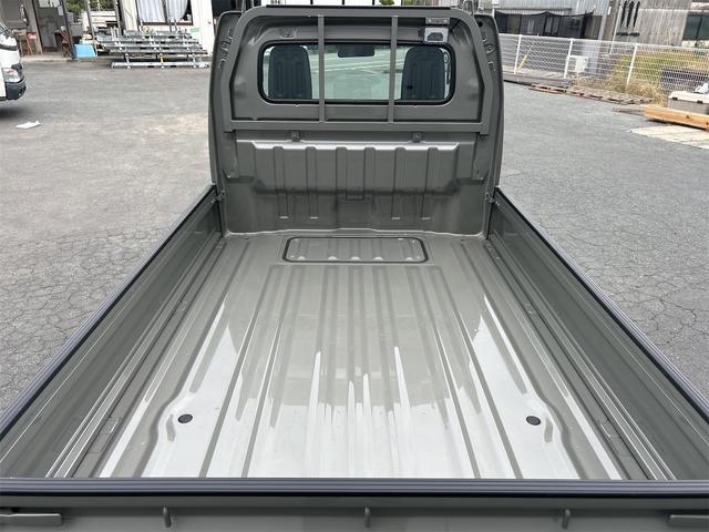 キャリイトラック ＫＣエアコン・パワステ農繁仕様　４ＷＤ　ＭＴ　デフロック付　衝突被害軽減システム　クリアランスソナー　レーンアシスト　アイドリングストップ　オートライト　エアコン　パワーステアリング　パワーウィンドウ　スズキセーフティーサポート付（19枚目）