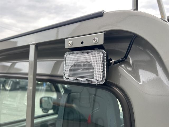 キャリイトラック ＫＣエアコン・パワステ農繁仕様　４ＷＤ　ＭＴ　デフロック付　衝突被害軽減システム　クリアランスソナー　レーンアシスト　アイドリングストップ　オートライト　エアコン　パワーステアリング　パワーウィンドウ　スズキセーフティーサポート付（38枚目）