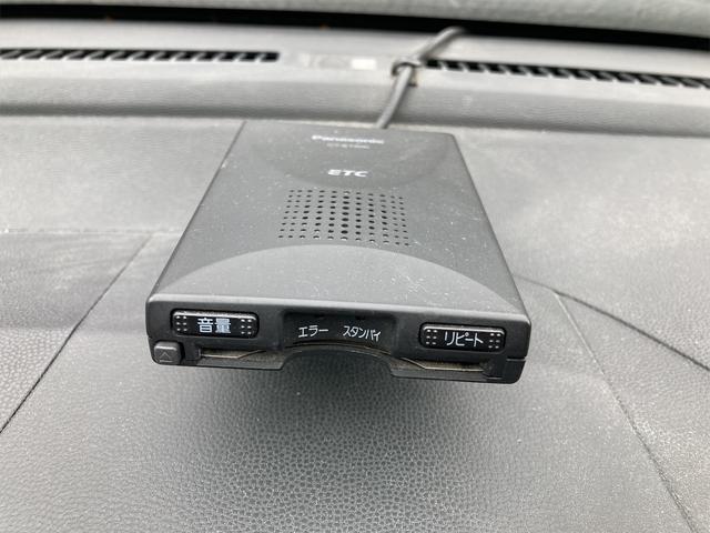 ETC ナビ TV 両側スライド・片側電動 オートライト スマートキー アイドリングストップ 電動格納ミラー 3列シート CVT CD DVD再生 USB ミュージックプレイヤー接続可(43枚目)