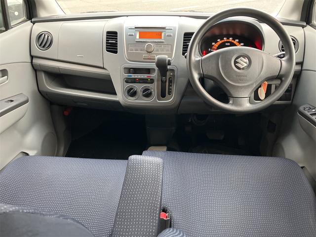 ワゴンＲ ＦＸ　キーレスエントリー　電動格納ミラー　ベンチシート　ＡＴ　盗難防止システム　ＣＤ　衝突安全ボディ　エアコン　パワーステアリング　パワーウィンドウ（2枚目）