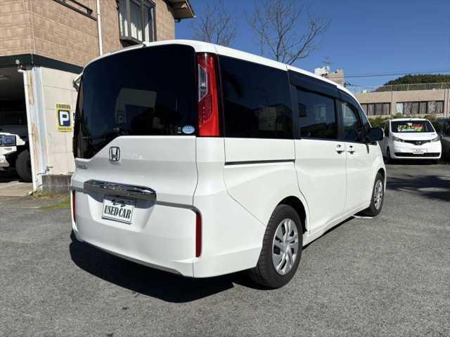 ステップワゴン 車いす仕様車　２列＆３列乗車タイプＧ　手動スロープ　車いす乗降用電動ウインチ　車いす手動固定装置　両側パワースライドＤ　ＬＥＤ　ナビ　フルセグＴＶ　バックカメラ　ＥＴＣ　ＷＡＡＣ（8枚目）