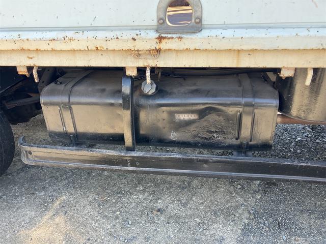 キャンター トラック 4段クレーン MT ETC エアコン パワーステアリング パワーウィンドウ 運転席エアバッグ(12枚目)