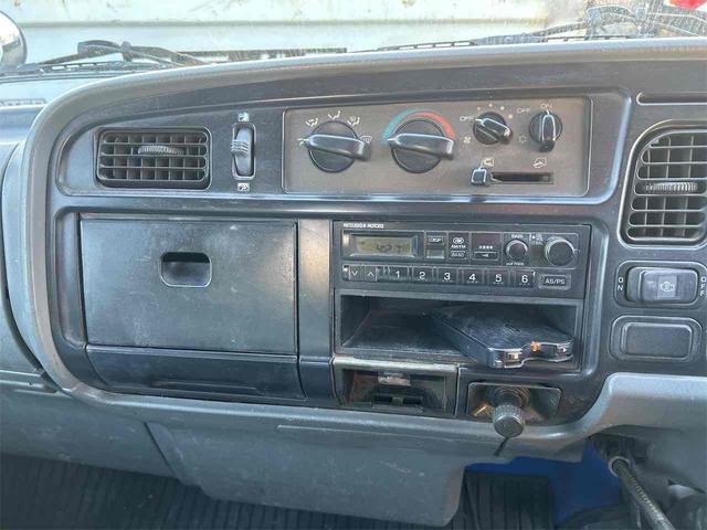 キャンター 5速マニュアル ダンプクレーン タダノ3段クレーン 後輪ダブル ETC エアコン パワーウィンドウ 運転席エアバッグ(2枚目)