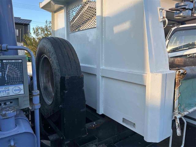 キャンター 5速マニュアル ダンプクレーン タダノ3段クレーン 後輪ダブル ETC エアコン パワーウィンドウ 運転席エアバッグ(33枚目)