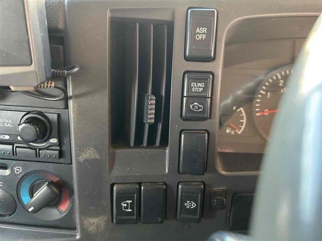 タイタントラック 　トラック　ロング　パワーゲート　ターボ　ＡＴ　後輪ダブル　電動格納ミラー　エアコン　パワーウィンドウ　運転席エアバッグ（45枚目）