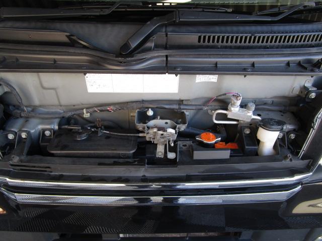 安心の運輸局認証整備工場で国家資格を持った専門スタッフが点検・整備を実施後、ご納車いたします。もちろんアフター（修理・車検・鈑金塗装）も安心してお任せ下さい。■０９６−２７５−５３３０■