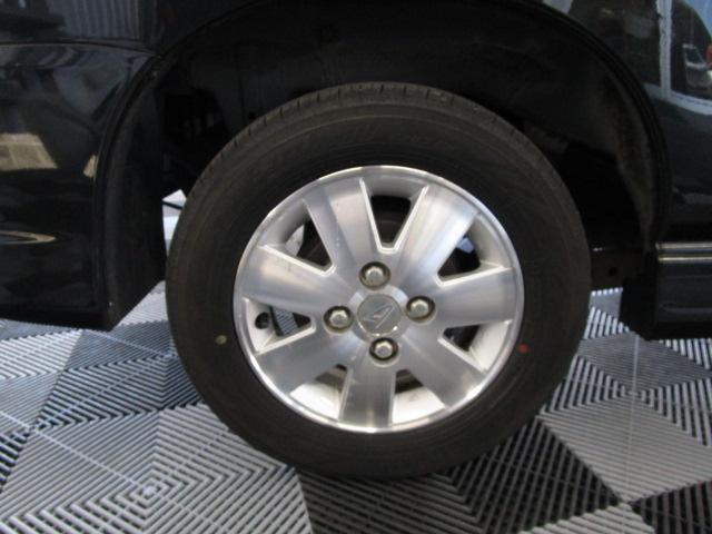 安心の運輸局認証整備工場で国家資格を持った専門スタッフが点検・整備を実施後、ご納車いたします。もちろんアフター（修理・車検・鈑金塗装）も安心してお任せ下さい。■０９６−２７５−５３３０■