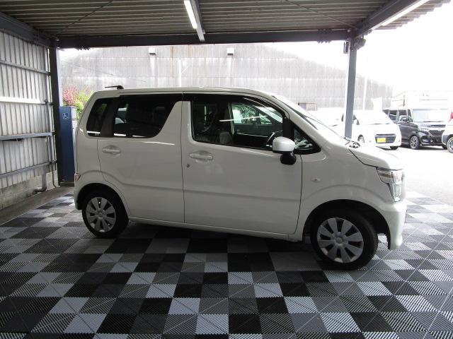 安心の運輸局認証整備工場で国家資格を持った専門スタッフが点検・整備を実施後、ご納車いたします。もちろんアフター（修理・車検・鈑金塗装）も安心してお任せ下さい。■０９６−２７５−５３３０■