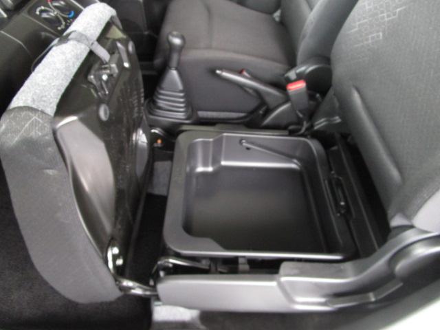 安心の運輸局認証整備工場で国家資格を持った専門スタッフが点検・整備を実施後、ご納車いたします。もちろんアフター（修理・車検・鈑金塗装）も安心してお任せ下さい。■０９６−２７５−５３３０■