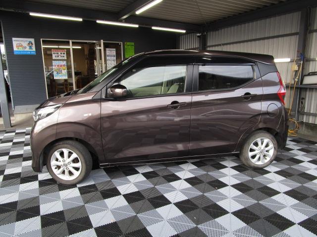 安心の運輸局認証整備工場で国家資格を持った専門スタッフが点検・整備を実施後、ご納車いたします。もちろんアフター（修理・車検・鈑金塗装）も安心してお任せ下さい。■０９６−２７５−５３３０■