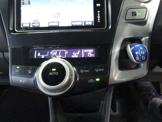 プリウスアルファ Sツーリングセレクション 純正ナビ・フルセグTV ETC Bカメラ スマートキー LEDライト 純正AW(12枚目)