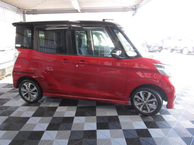 デイズルークス ハイウェイスター　Ｘ　Ｇパッケージ　全周囲カメラ　スマートキー　アイドリングストップ　ＣＤ　両側パワスラ　ＨＩＤライト　純正ＡＷ（4枚目）