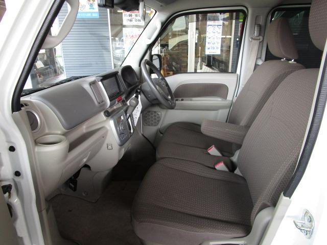 ＮＶ１００クリッパーリオ 　福祉車輌　ターボ　メモリーナビ　Ｂカメラ　スマートキー　両側スライドドア（18枚目）