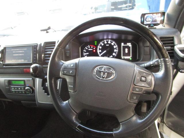 ハイエースバン スーパーＧＬ　ダークプライムＩＩ　ディーゼルターボ　純正ナビ・フルセグＴＶ　全周囲カメラ　ＥＴＣ　ドラレコ　スマートキー　両側スライドドア　後方モニター　ＬＥＤライト　ＭＴモード　純正ＡＷ（10枚目）