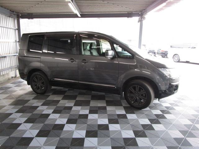 デリカD:5 G パワーパッケージ メモリーナビ・フルセグTV ETC Bカメラ 後方モニター ドラレコ アイドリングストップ クルーズコントロール 両側パワスラ HIDライト MTモード 社外AW(4枚目)