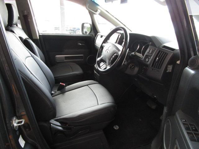 デリカD:5 G パワーパッケージ メモリーナビ・フルセグTV ETC Bカメラ 後方モニター ドラレコ アイドリングストップ クルーズコントロール 両側パワスラ HIDライト MTモード 社外AW(7枚目)