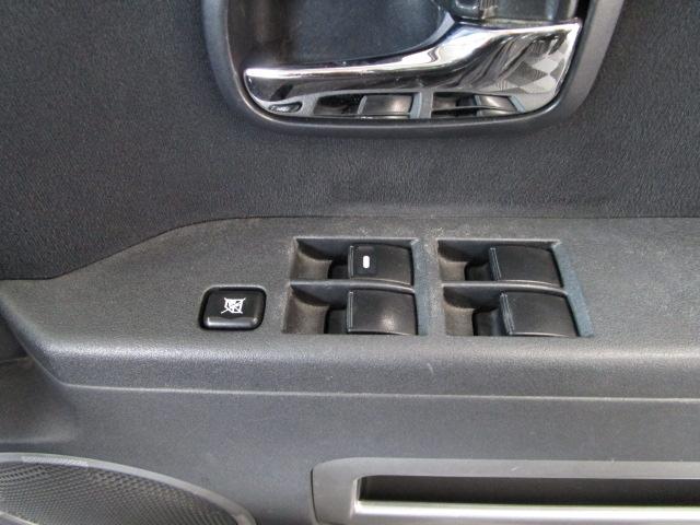 デリカD:5 G パワーパッケージ メモリーナビ・フルセグTV ETC Bカメラ 後方モニター ドラレコ アイドリングストップ クルーズコントロール 両側パワスラ HIDライト MTモード 社外AW(16枚目)