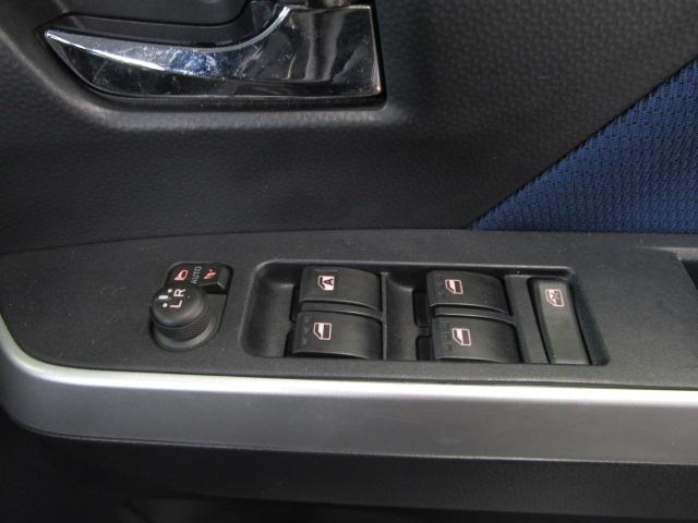 タンク カスタムＧ－Ｔ　ターボ　純正ナビ・ワンセグＴＶ　ＥＴＣ　Ｂカメラ　ドラレコ　アイドリングストップ　クルーズコントロール　スマートキー　シートヒーター　両側パワスラ　ＬＥＤライト　純正ＡＷ（17枚目）