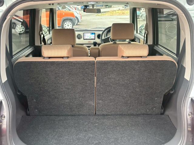 アルトラパン リミテッド　純正エアロ　ナビ　ＴＶ　ＣＤ　ＤＶＤ　Ｂｌｕｅｔｏｏｔｈ　バックカメラ　スマートキー　プッシュスタート　電動格納ミラー　シートヒーター　ツートンカラー（11枚目）