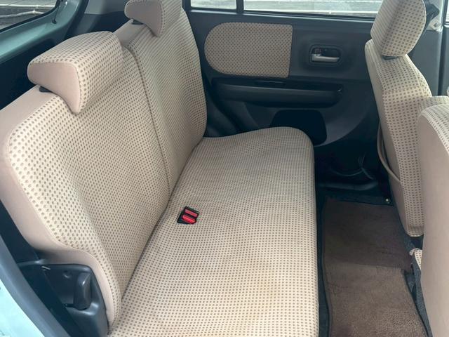 アルトラパン リミテッド　純正エアロ　ナビ　ＴＶ　ＣＤ　ＤＶＤ　Ｂｌｕｅｔｏｏｔｈ　バックカメラ　スマートキー　プッシュスタート　電動格納ミラー　シートヒーター　ツートンカラー（15枚目）