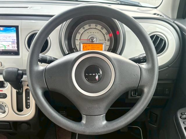 アルトラパン リミテッド　純正エアロ　ナビ　ＴＶ　ＣＤ　ＤＶＤ　Ｂｌｕｅｔｏｏｔｈ　バックカメラ　スマートキー　プッシュスタート　電動格納ミラー　シートヒーター　ツートンカラー（23枚目）