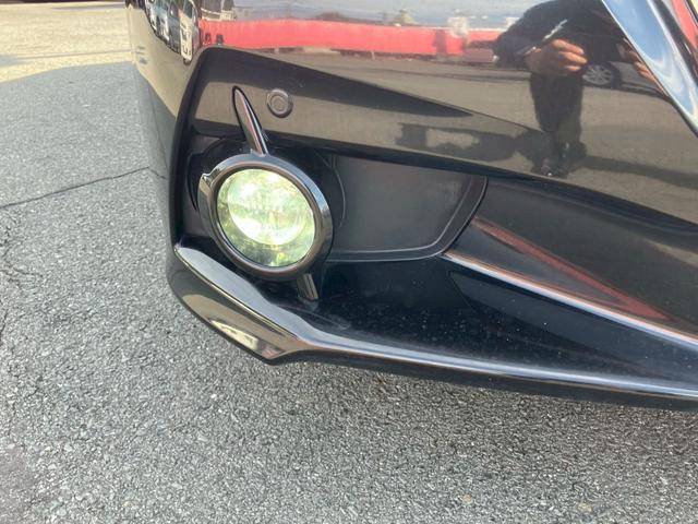 新車・中古車問わず、豊富な知識とサービスで、ご満足頂けるおクルマをご提供します。女性スタッフもいますので、お気軽にお電話・ご来店ください。