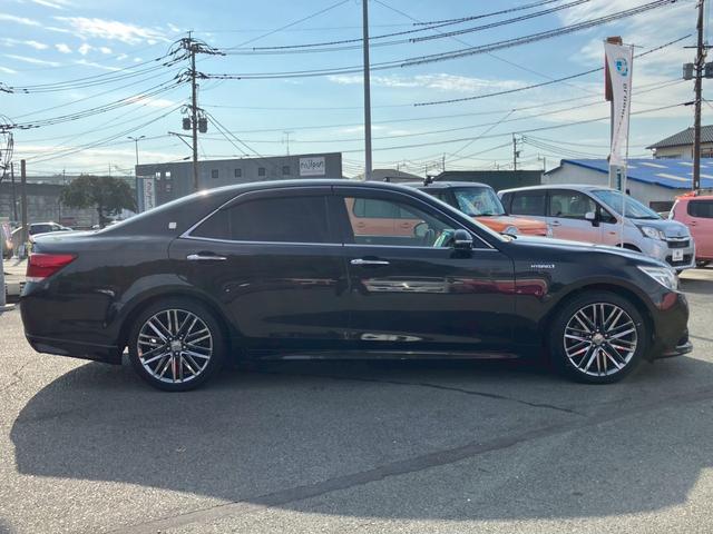 【自社リペア工場も完備】大事なクルマが傷ついてしまった場合でも、トラストにお任せください！自社のリペア工場にて修理が可能です！もちろん自動車保険のご相談も承っております。