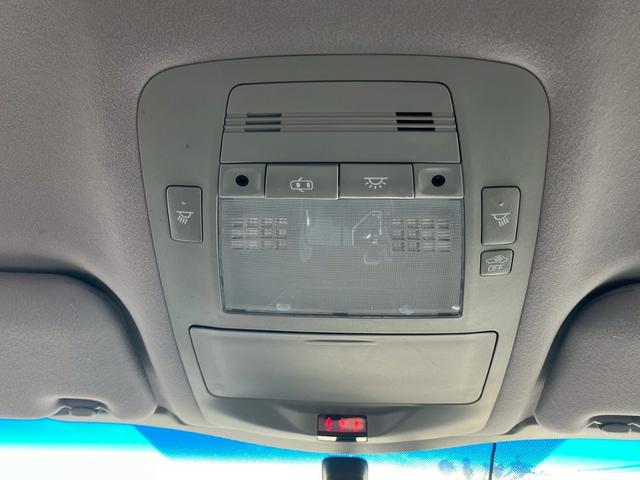 【自社リペア工場も完備】大事なクルマが傷ついてしまった場合でも、トラストにお任せください！自社のリペア工場にて修理が可能です！もちろん自動車保険のご相談も承っております。