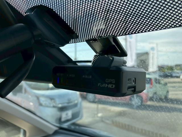 デイズ X 純正ナビ TV CD DVD Bluetooth 全方位カメラ 衝突被害軽減ブレーキ アイドリングストップ インテリキー 走行11900km(28枚目)