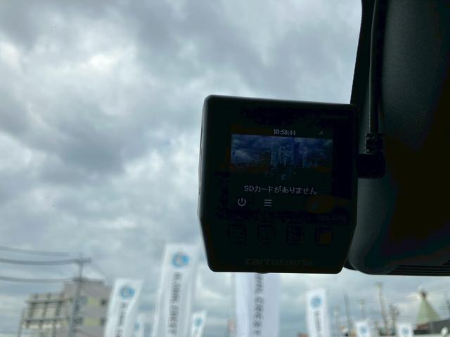 新車・中古車問わず、豊富な知識とサービスで、ご満足頂けるおクルマをご提供します。女性スタッフもいますので、お気軽にお電話・ご来店ください。