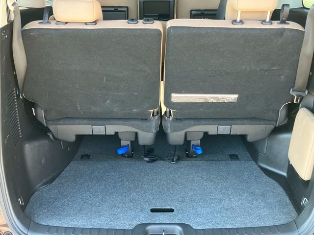 セレナ ハイウェイスター　Ｖセレクション　９型ナビ　ＴＶ　ＣＤ　ＤＶＤ　ＢＴ　全方位カメラ　ＥＴＣ　後席モニター　両側ハンズフリーオートスライドドア　プレミアムインテリアハーフレザーシート　エマージェンシーブレーキ　ＬＥＤライト　フォグ（18枚目）