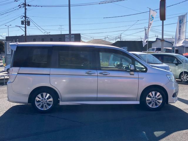 ステップワゴンスパーダ Z 純正エアロ アルミ ナビ TV CD DVD バックカメラ ETC 両側電動スライドドア スマートアシスト HIDライト フォグ ミラーウィンカー パドルシフト ワンオーナー車(4枚目)