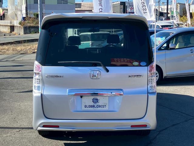 ステップワゴンスパーダ Z 純正エアロ アルミ ナビ TV CD DVD バックカメラ ETC 両側電動スライドドア スマートアシスト HIDライト フォグ ミラーウィンカー パドルシフト ワンオーナー車(9枚目)