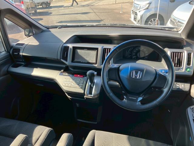 ステップワゴンスパーダ Z 純正エアロ アルミ ナビ TV CD DVD バックカメラ ETC 両側電動スライドドア スマートアシスト HIDライト フォグ ミラーウィンカー パドルシフト ワンオーナー車(19枚目)