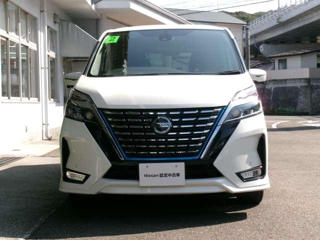 セレナ １．２　ｅ－ＰＯＷＥＲ　ハイウェイスター　Ｖ　１オナ　ナビ　点検記録簿付　フルオートエアコン　アルミホイール　エアバック　メモリーナビ　ＡＢＳ　パワステ　パワーウィンドウ（2枚目）