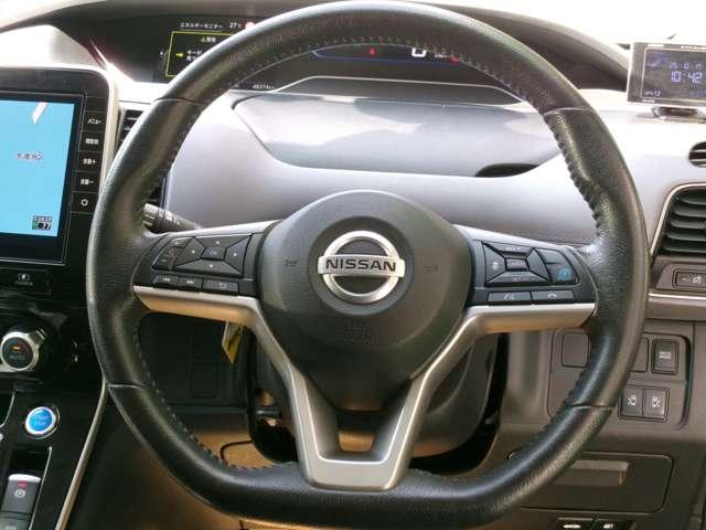 セレナ １．２　ｅ－ＰＯＷＥＲ　ハイウェイスター　Ｖ　１オナ　ナビ　点検記録簿付　フルオートエアコン　アルミホイール　エアバック　メモリーナビ　ＡＢＳ　パワステ　パワーウィンドウ（7枚目）