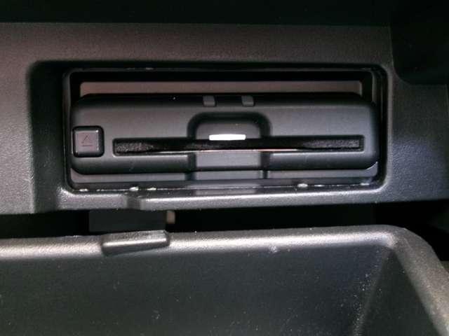 セレナ １．２　ｅ－ＰＯＷＥＲ　ハイウェイスター　Ｖ　１オナ　ナビ　点検記録簿付　フルオートエアコン　アルミホイール　エアバック　メモリーナビ　ＡＢＳ　パワステ　パワーウィンドウ（18枚目）