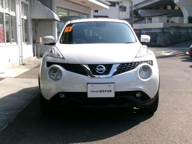 ジューク １．５　１５ＲＸ　Ｖセレクション　パワーウィンドウ　エアバッグ　ＡＢＳ　パワーステアリング（2枚目）