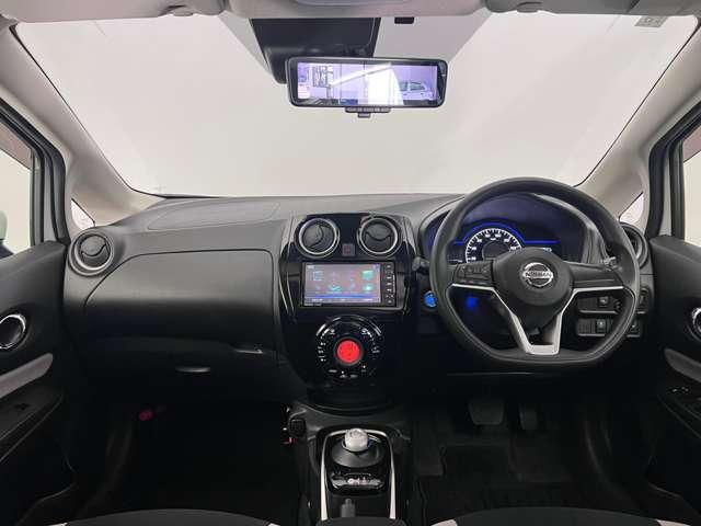 ノート １．２　ｅ－ＰＯＷＥＲ　Ｘ　Ｖセレクション　アラウンドカメラ　ワンオ－ナ－車　運転席助手席エアバック　エアバッグ　衝突被害軽減装置　イモビライザー　ＬＥＤヘッドライト　パワーウインドウ　レーンアシスト　ＥＴＣ　アルミホイール　スマートキー（3枚目）